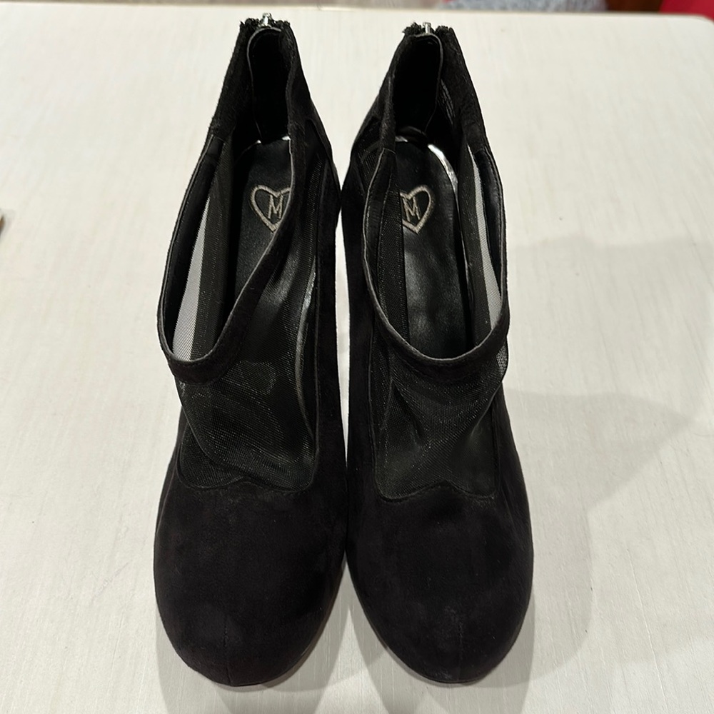 Madeline Pumps